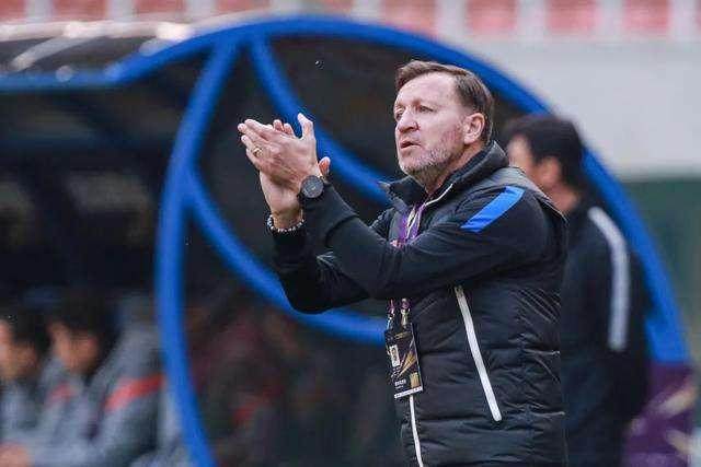 新2管理最新网址-深圳队：对阵中超最强的球队 必须要做到攻守平衡